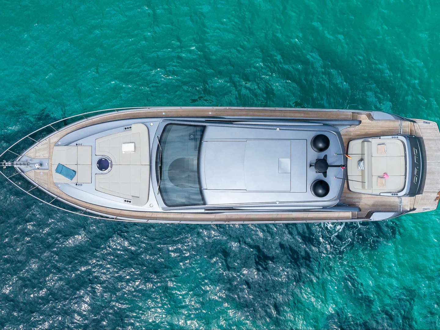 DR. NO | Pershing 6X  - Photo 19