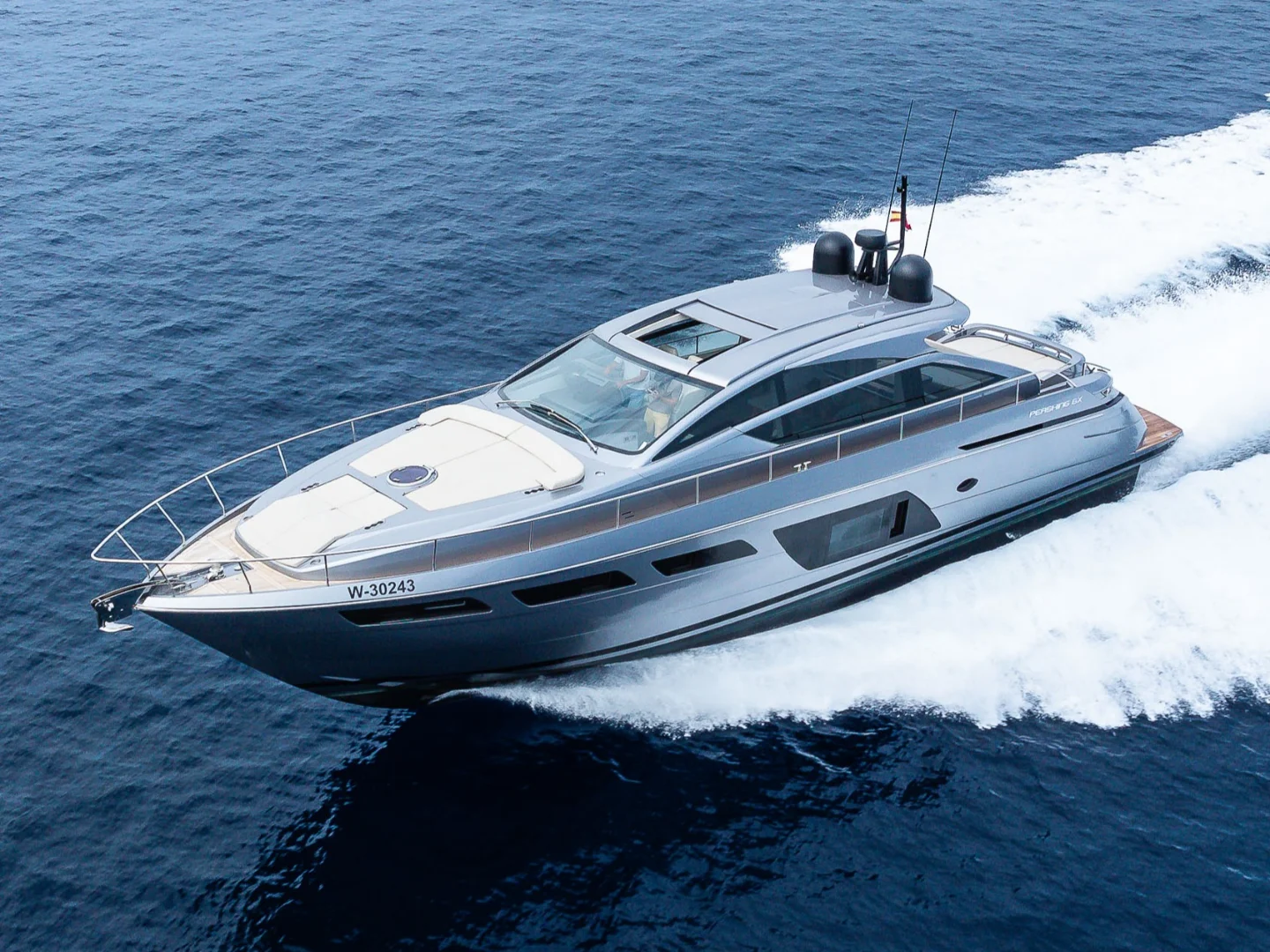 DR. NO | Pershing 6X  - Photo 22