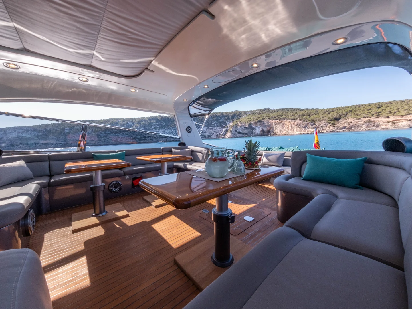 SHADY | Baia Panther 80 - Photo 9
