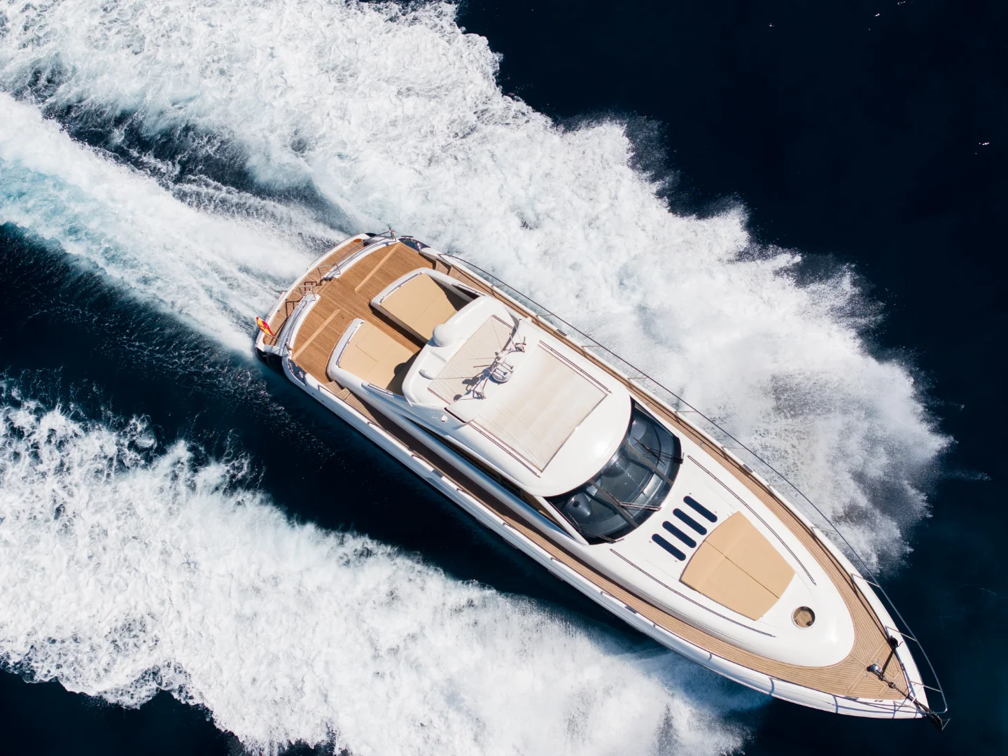 CRETA | Princess V65 - Photo 3