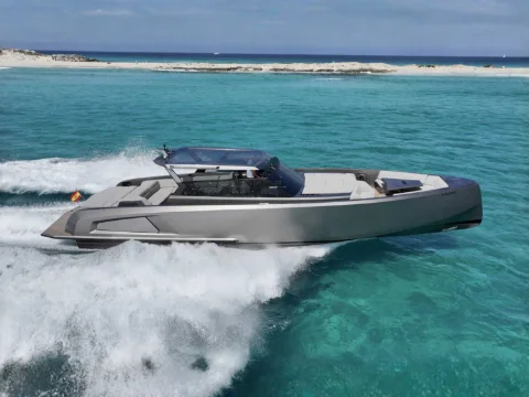 CASA ATLANTIS | Vanquish VQ52