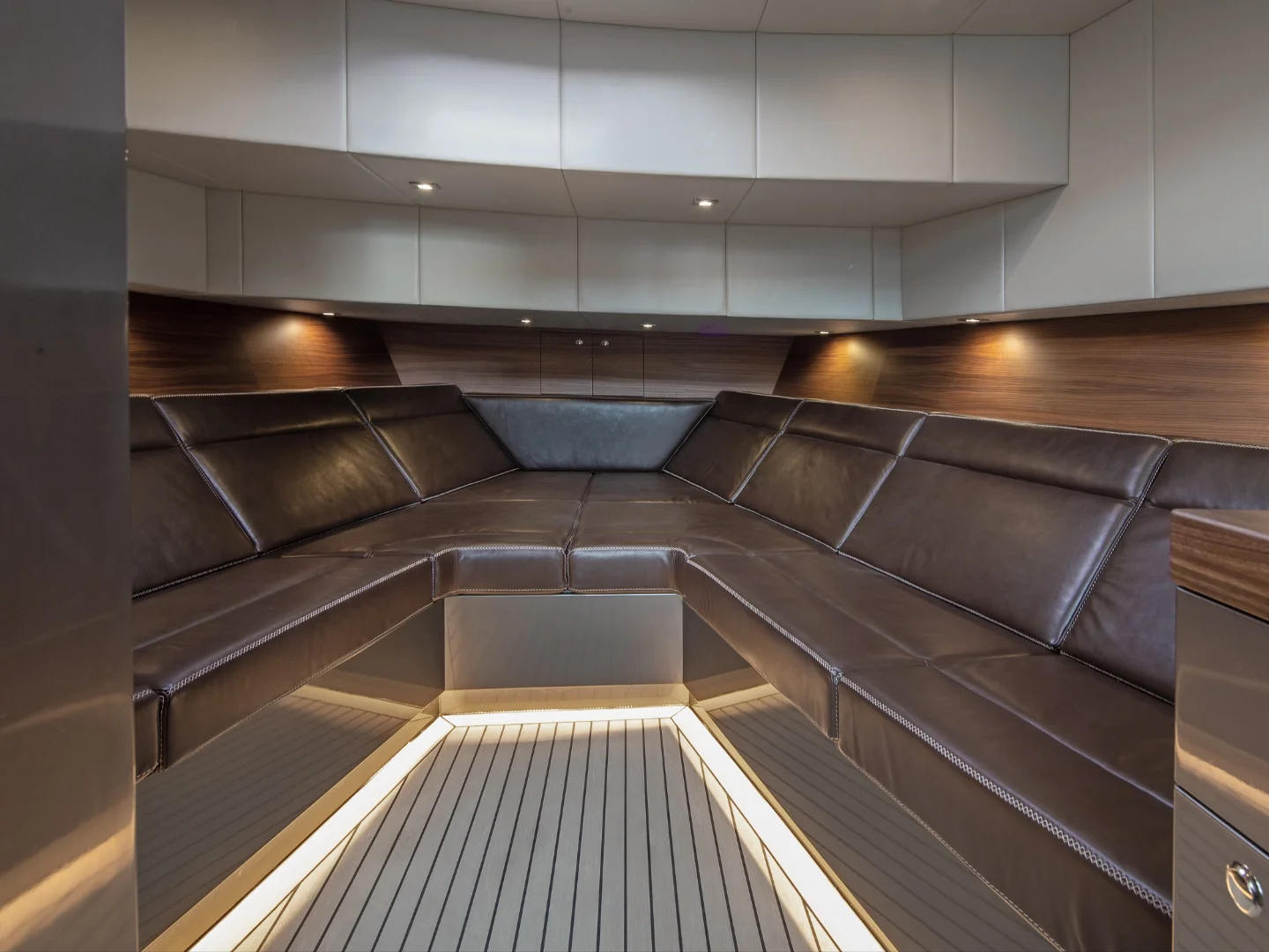 CASA ATLANTIS | Vanquish VQ52 - Photo 8