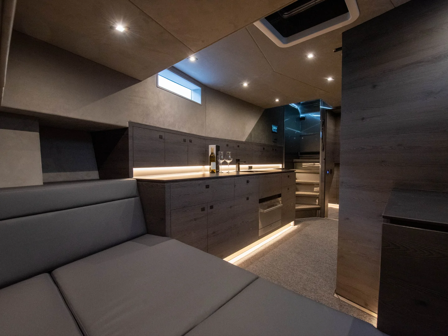 MI PARAISO | Vanquish VQ58 - Photo 16