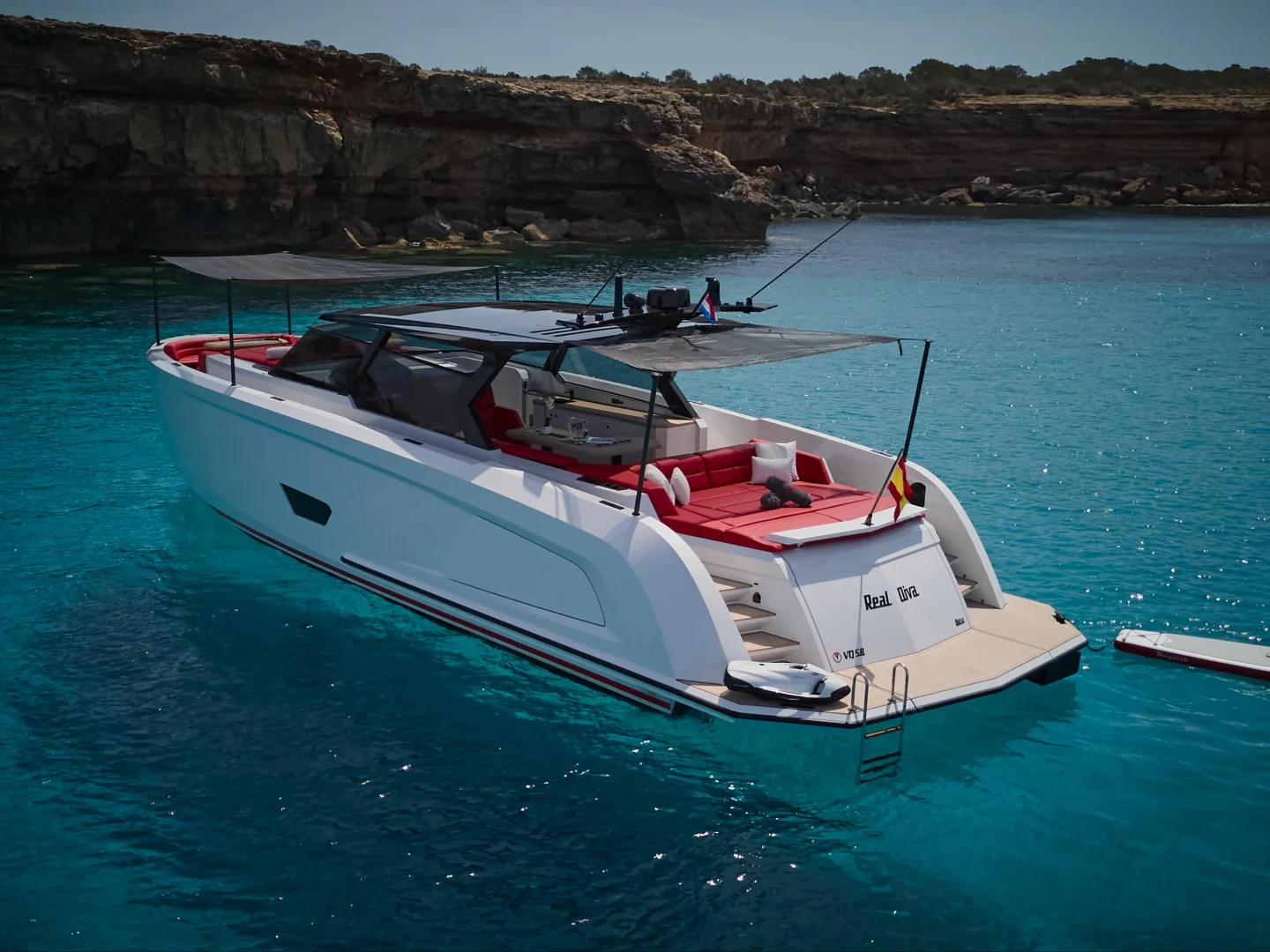 REAL DIVA | Vanquish VQ58 - Photo 54