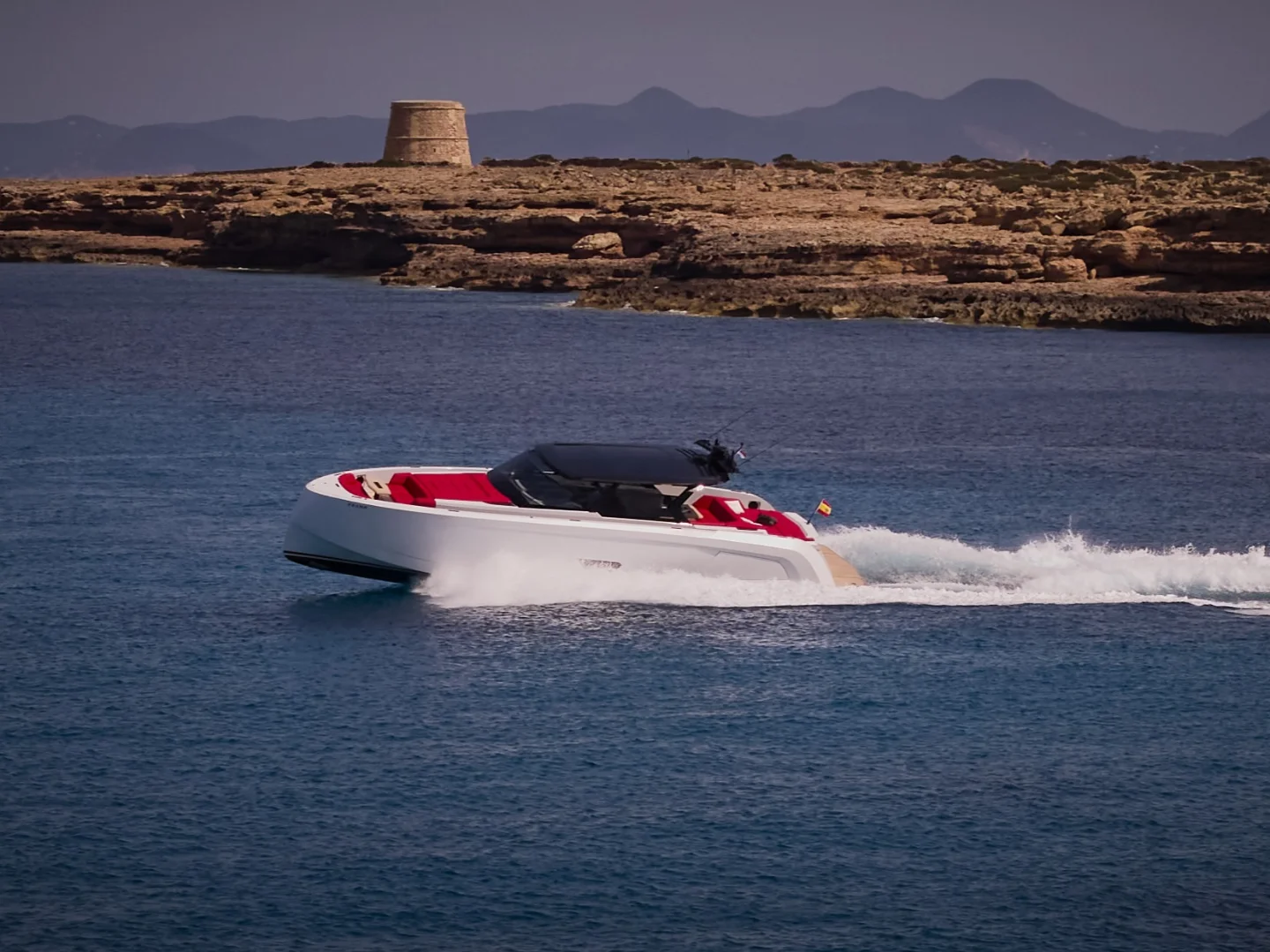 REAL DIVA | Vanquish VQ58 - Photo 11