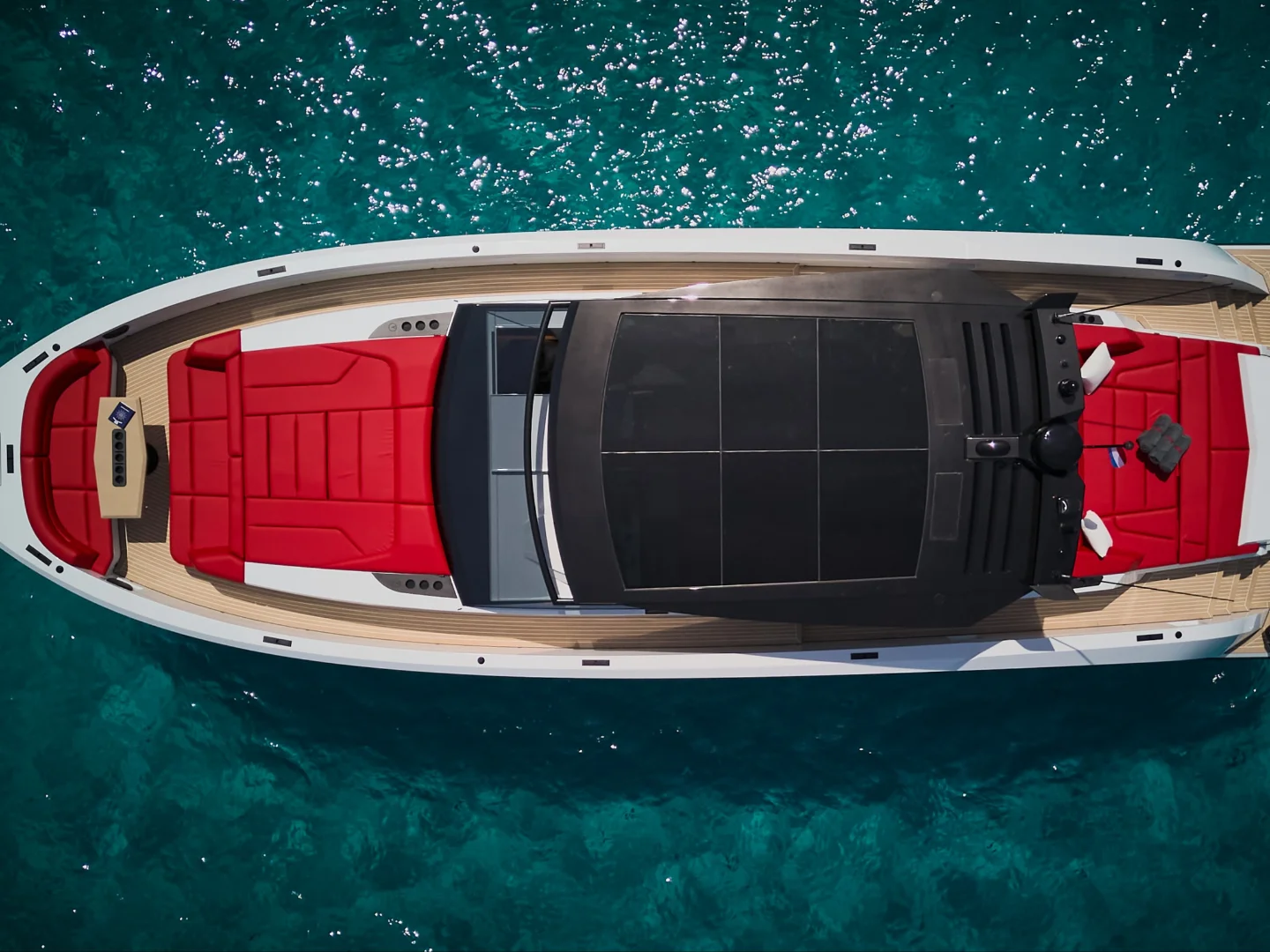 REAL DIVA | Vanquish VQ58 - Photo 61