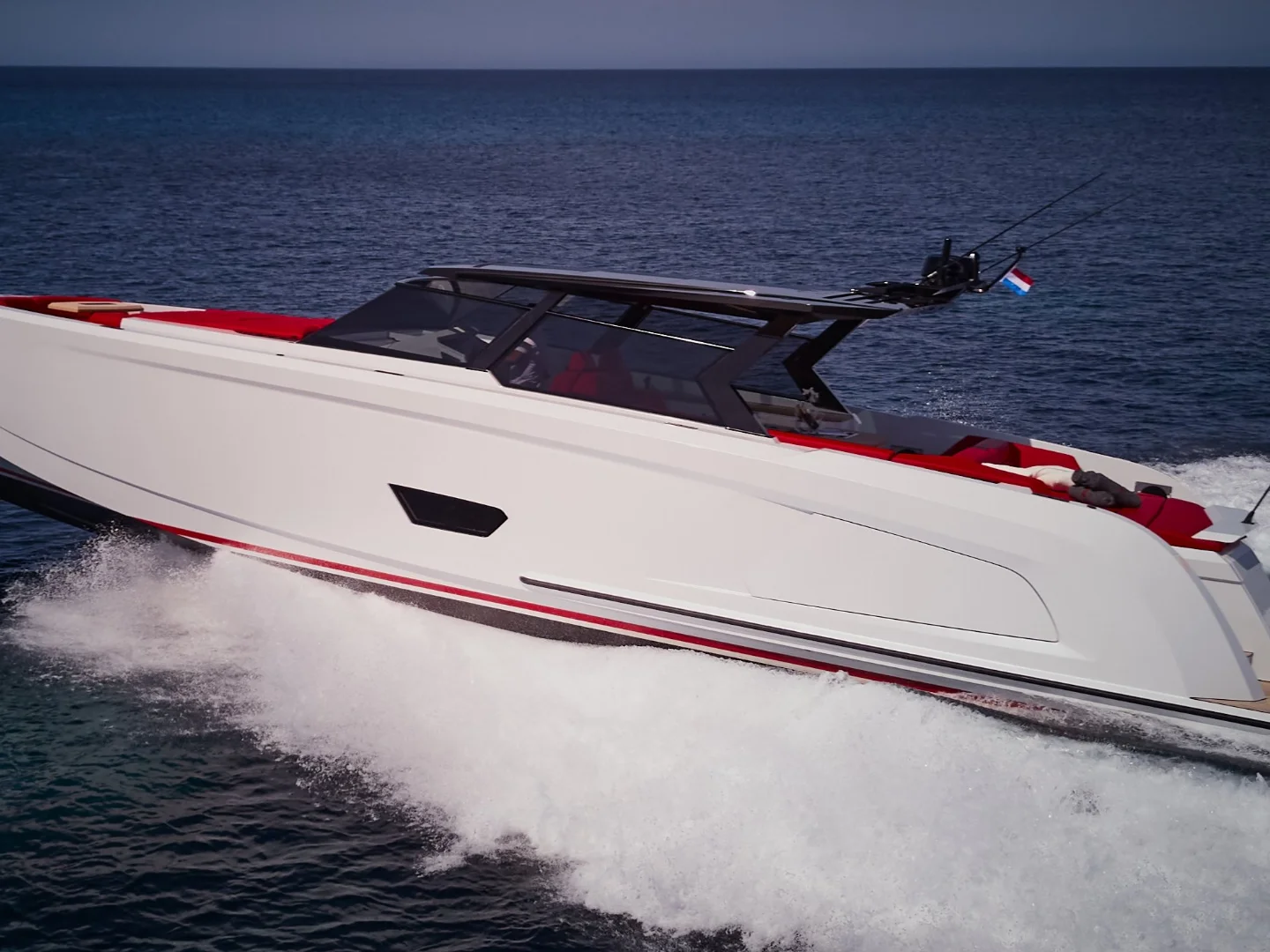 REAL DIVA | Vanquish VQ58 - Photo 29