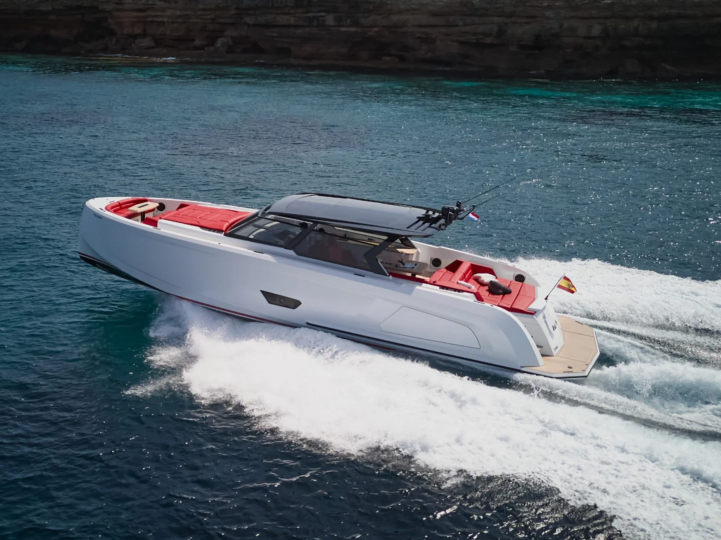 REAL DIVA | Vanquish VQ58 - Photo 17