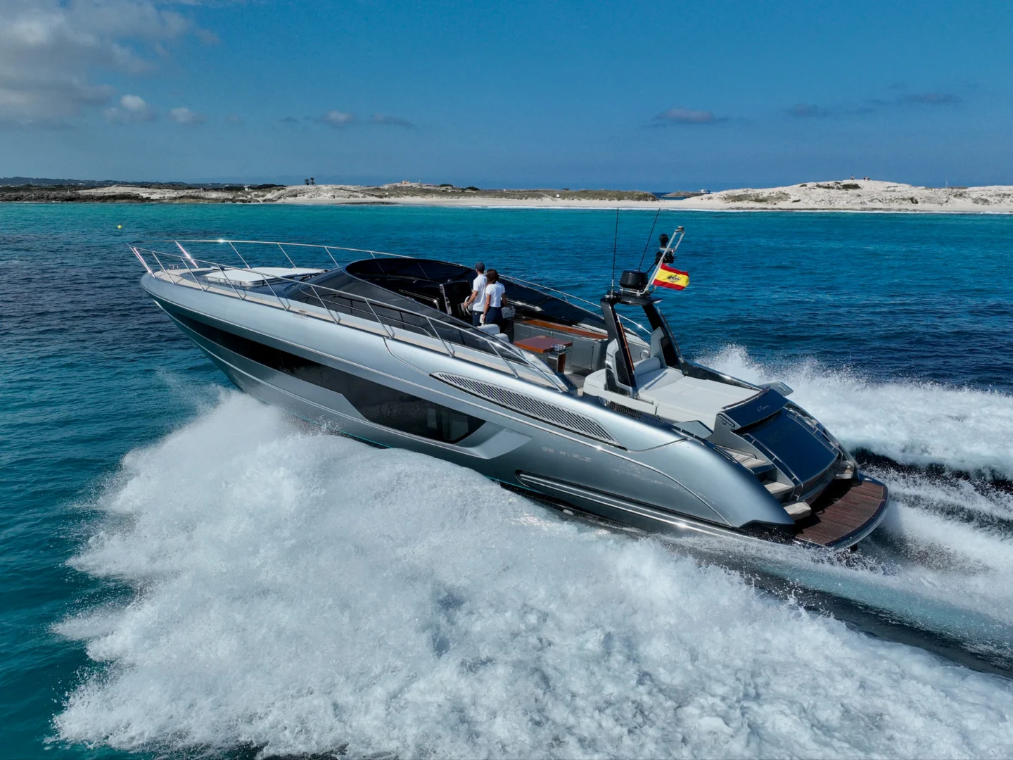 NEXT LEVEL | Riva Rivale 56 - Photo 6