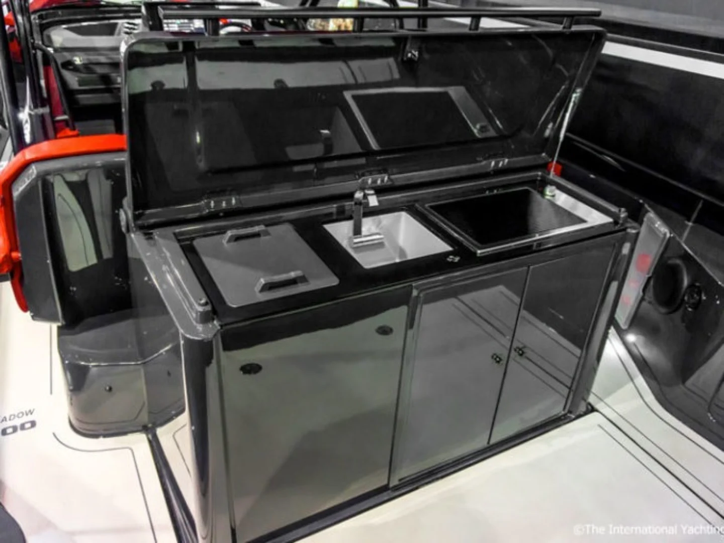 ROCKET | Axopar Brabus Shadow 500 - Photo 7