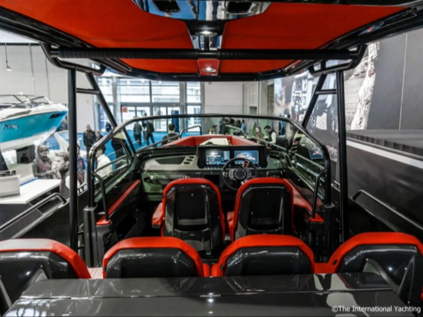ROCKET | Axopar Brabus Shadow 500 - Photo 9