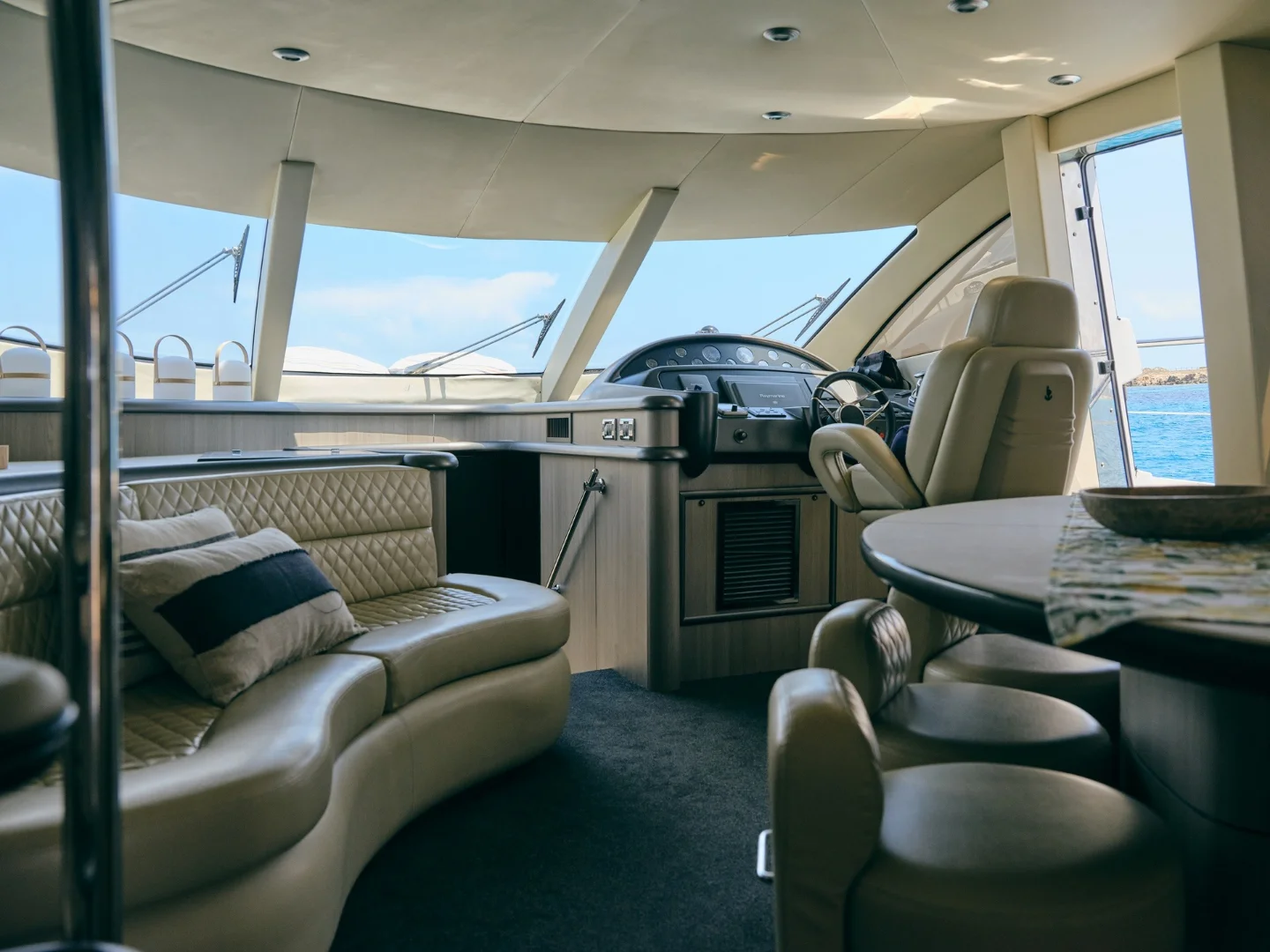 SIRIUS | Sunseeker Manhattan 64 - Photo 7
