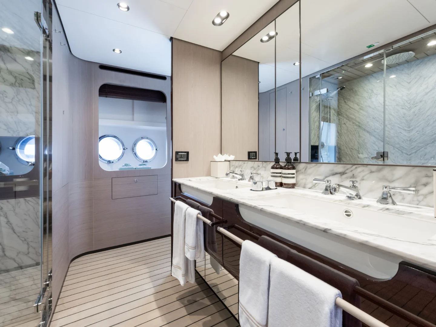 ZOZO | Azimut Grande 27M - Photo 46