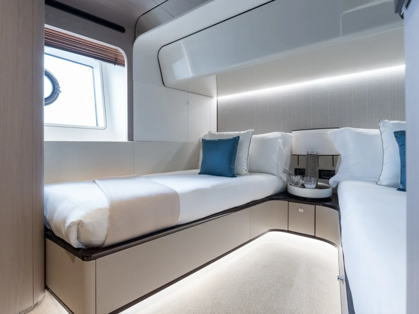 ZOZO | Azimut Grande 27M - Photo 36