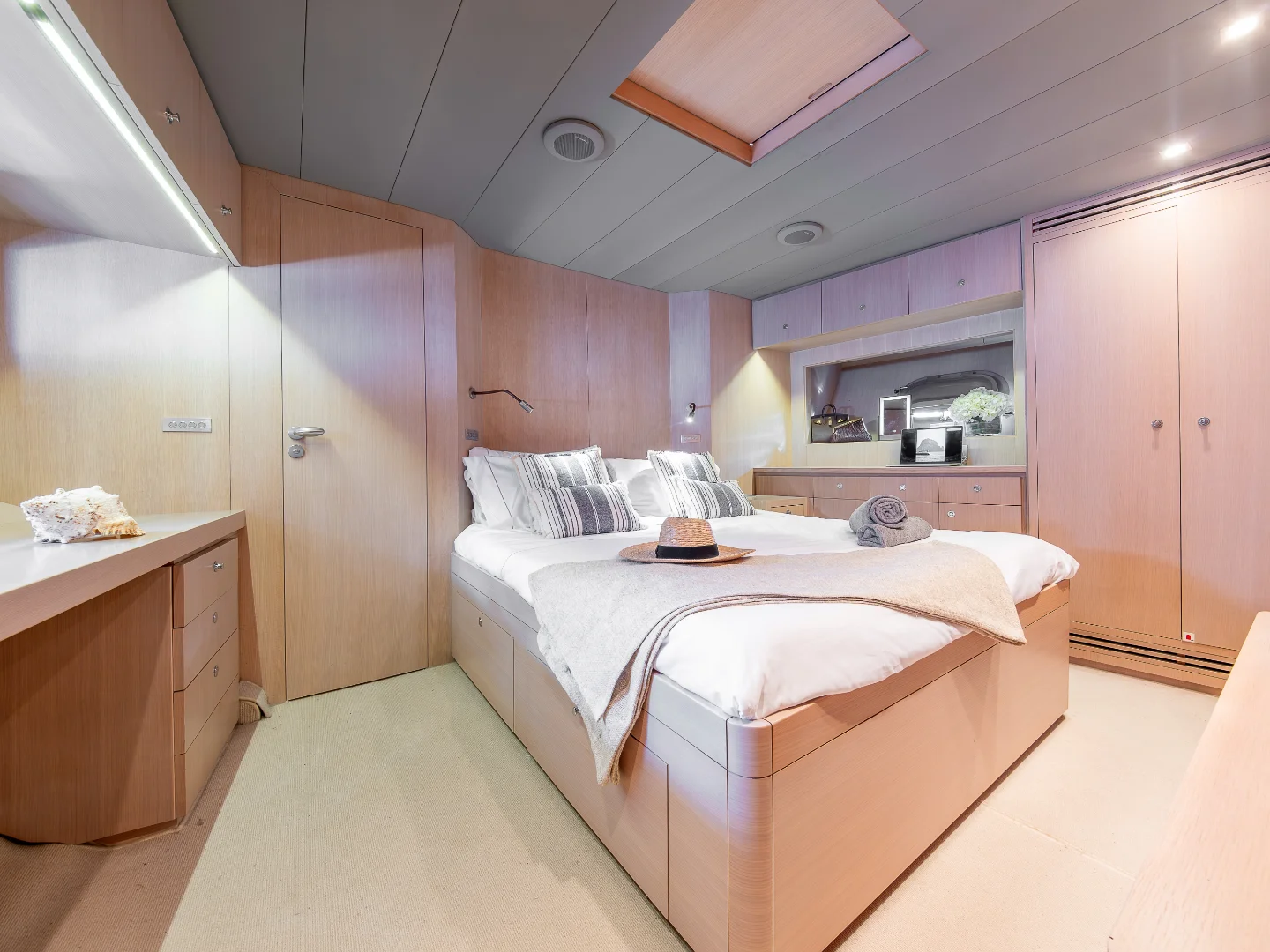 BOSS SEA | Baia Panther 80 - Photo 32