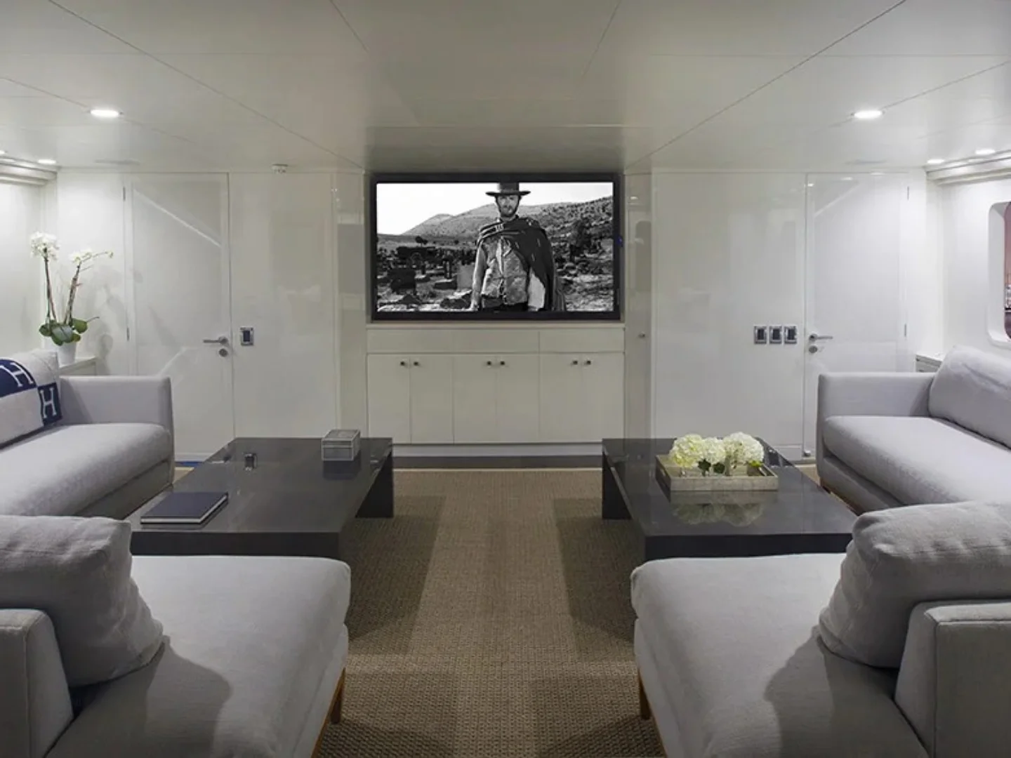 BG CHARADE | Feadship 154 - Photo 18
