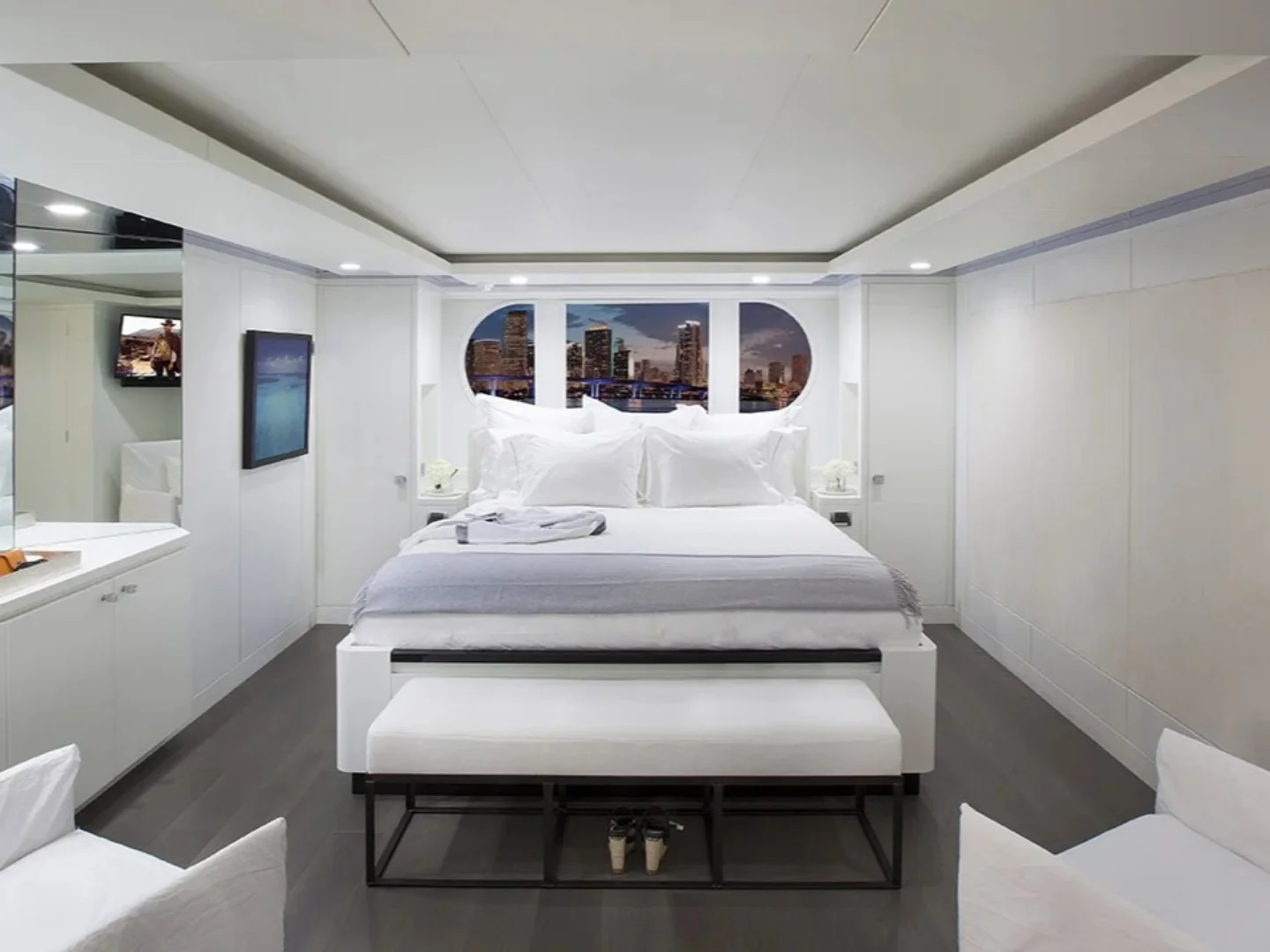 BG CHARADE | Feadship 154 - Photo 13