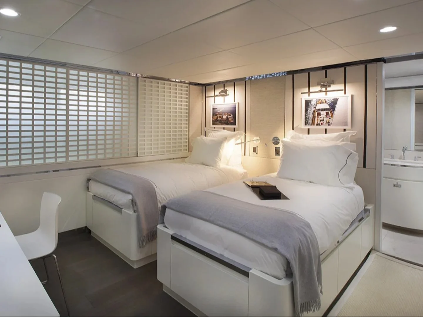 BG CHARADE | Feadship 154 - Photo 9