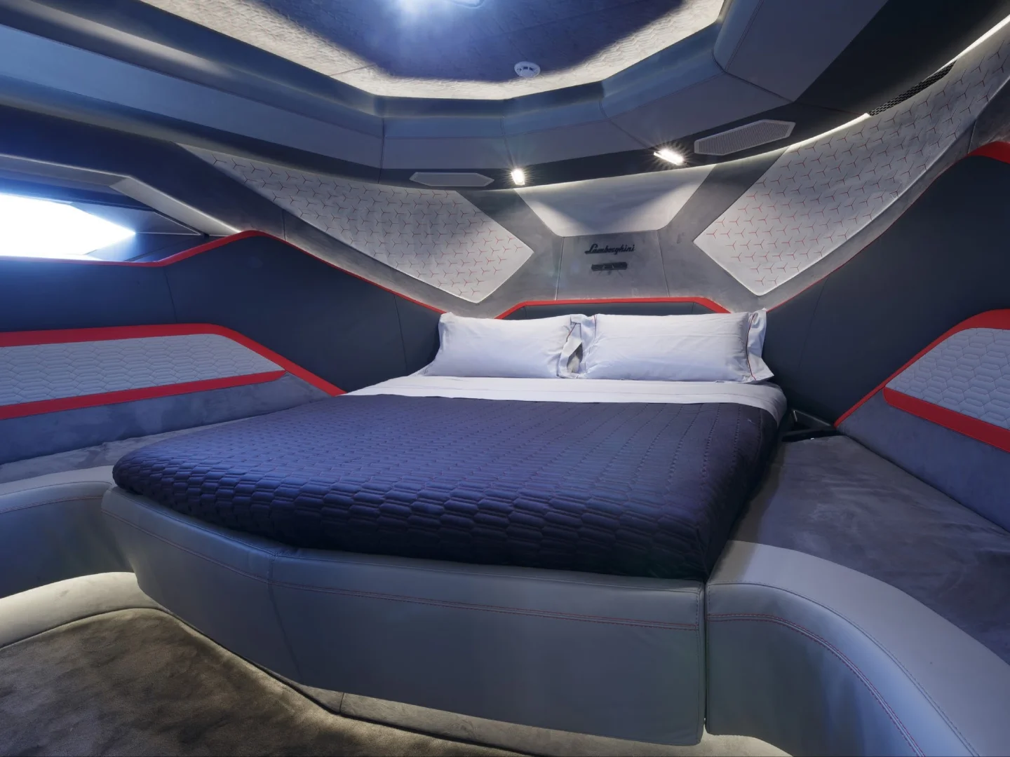 FAST ONE | Tecnomar for Lamborghini 63 - Photo 14