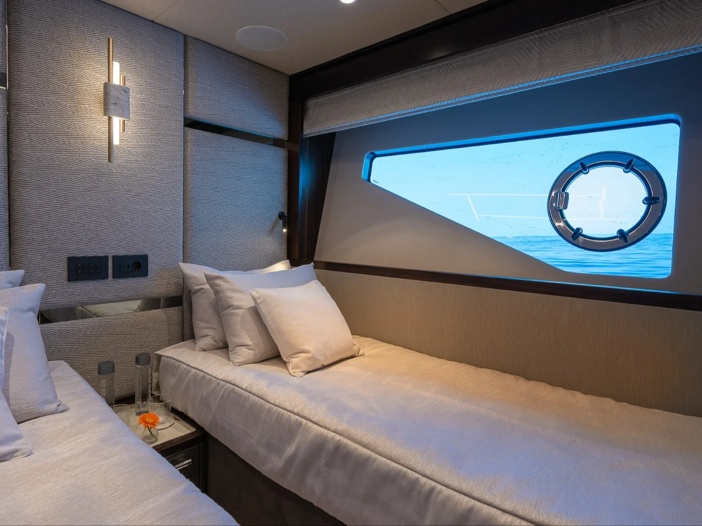 HALEY JANE | Sunseeker 88 - Photo 37