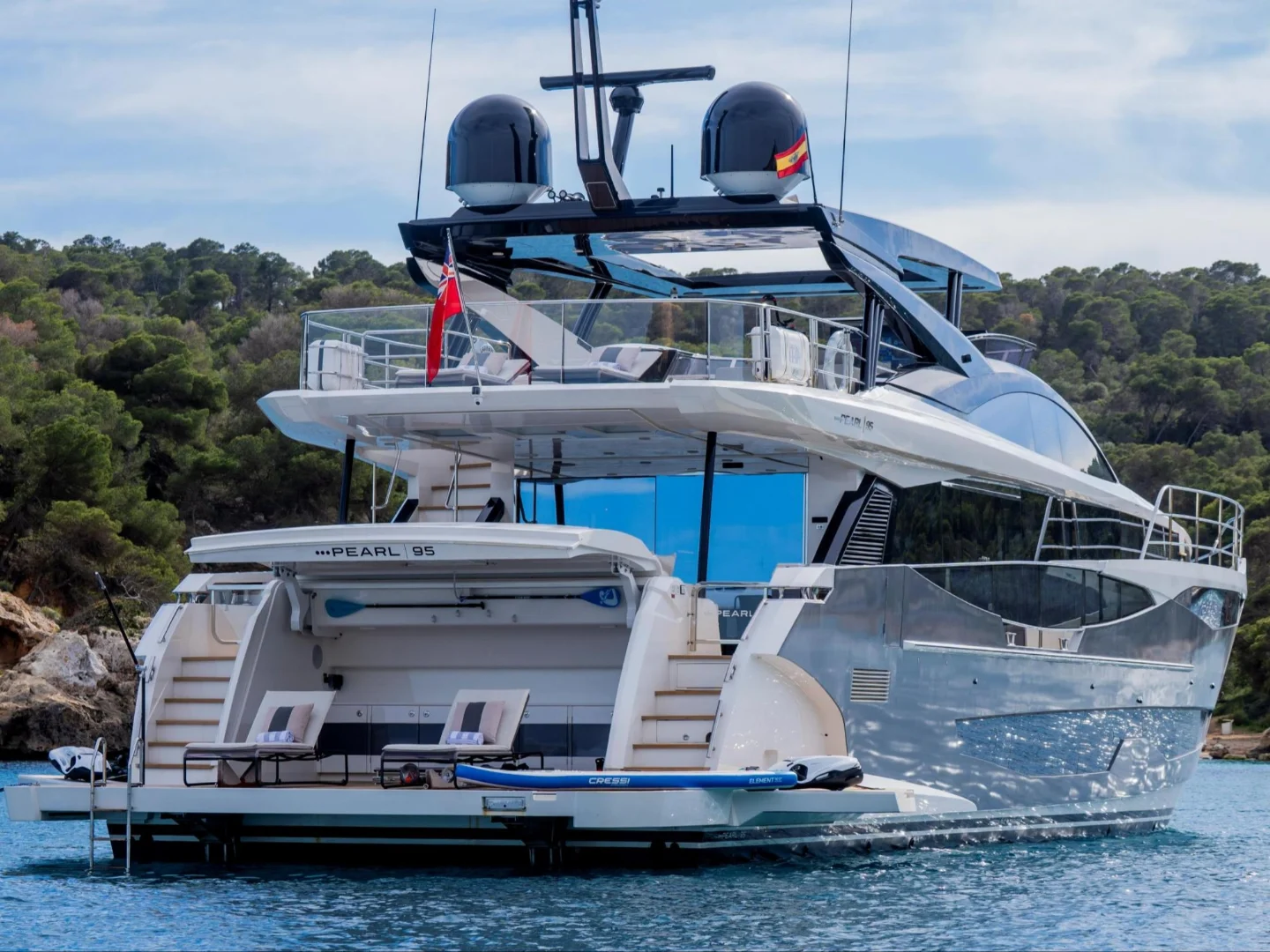 LADY B II | Pearl 95 - Photo 2
