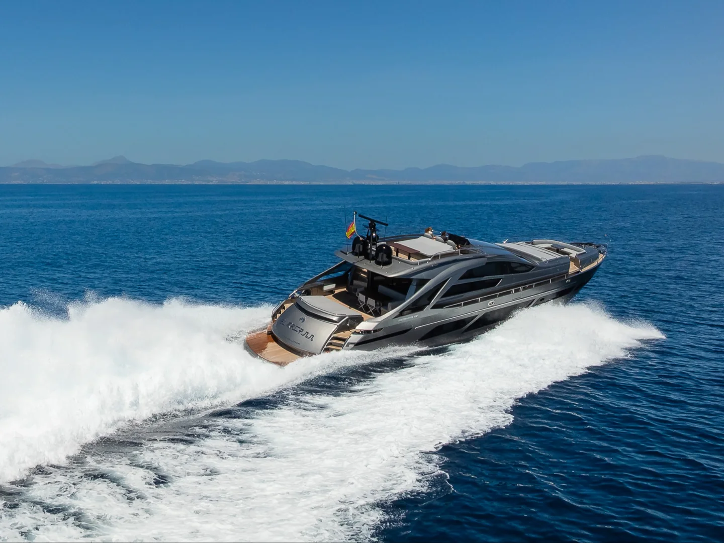 EL MACANN | Pershing 9X - Photo 7