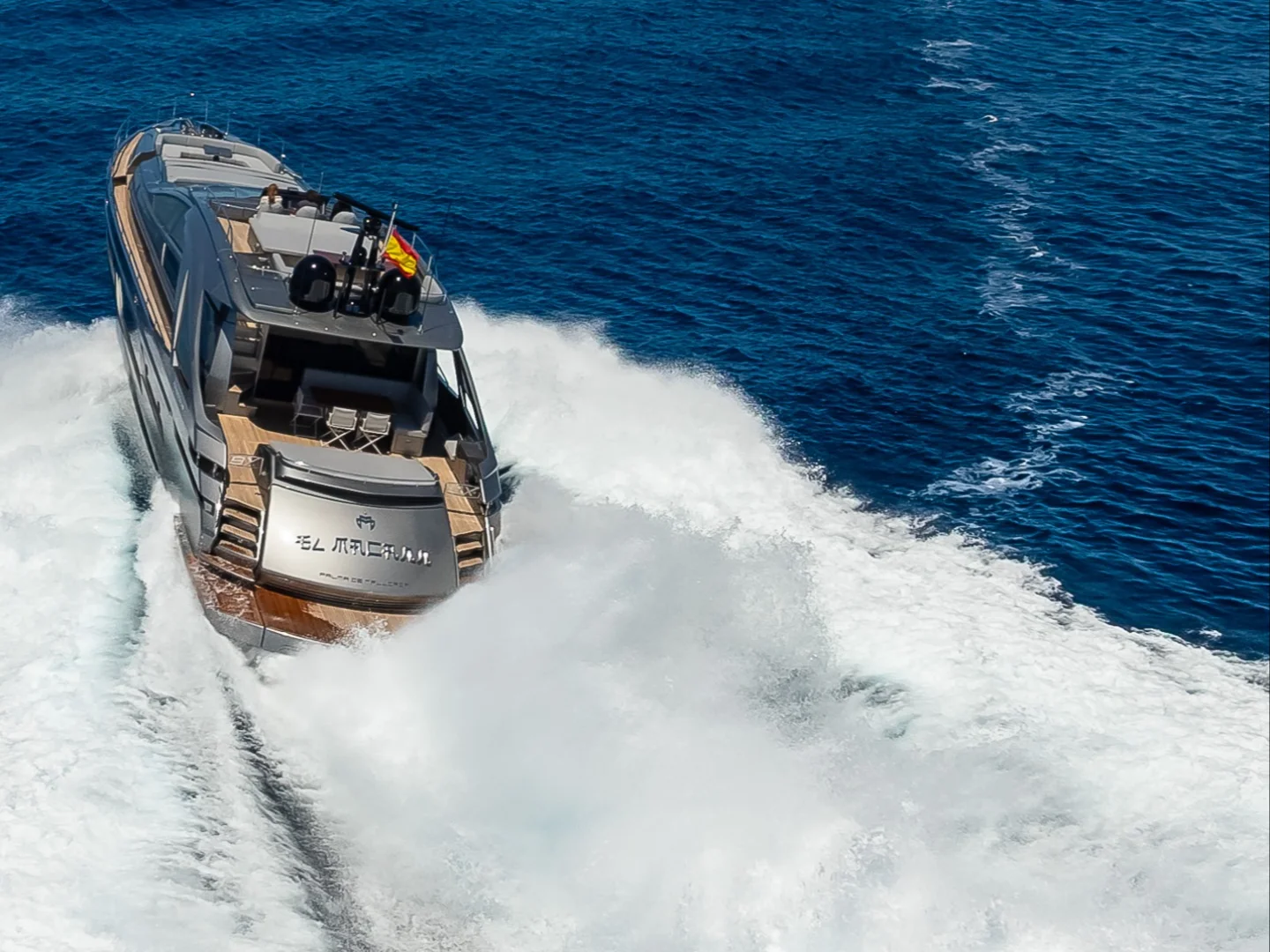 EL MACANN | Pershing 9X - Photo 11