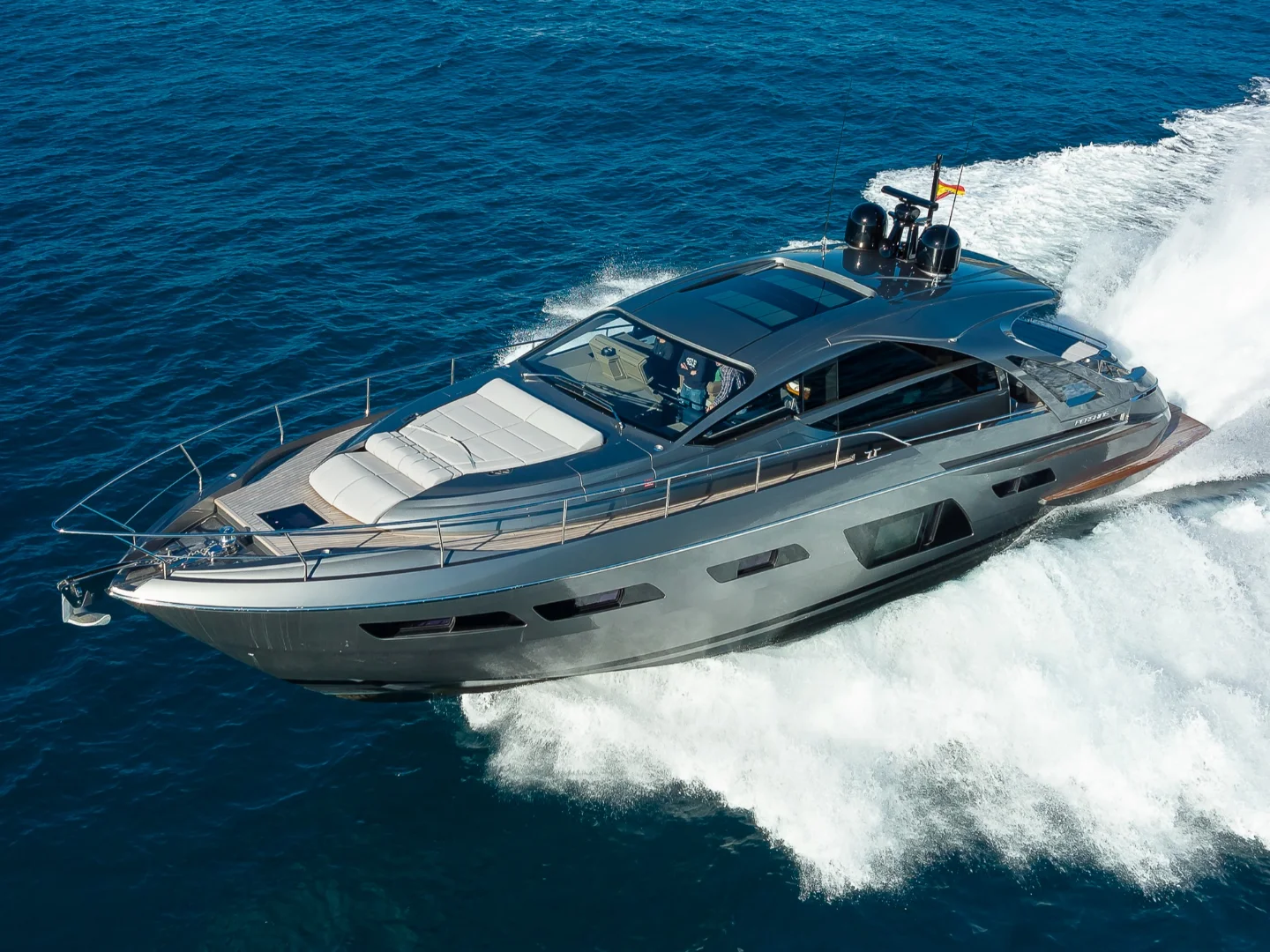 MARLEENA | Pershing 7X - Photo 2
