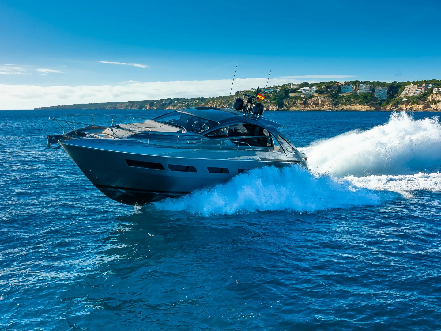 MARLEENA | Pershing 7X - Photo 22