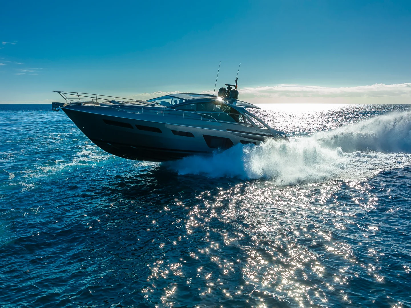 MARLEENA | Pershing 7X - Photo 23