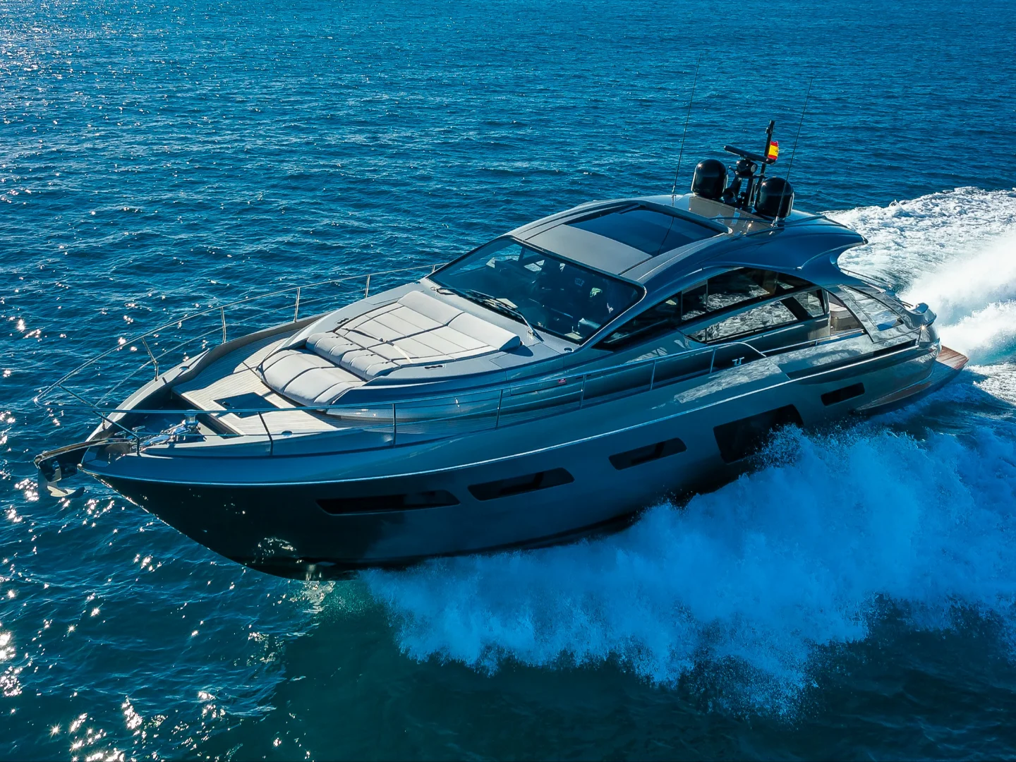 MARLEENA | Pershing 7X - Photo 6