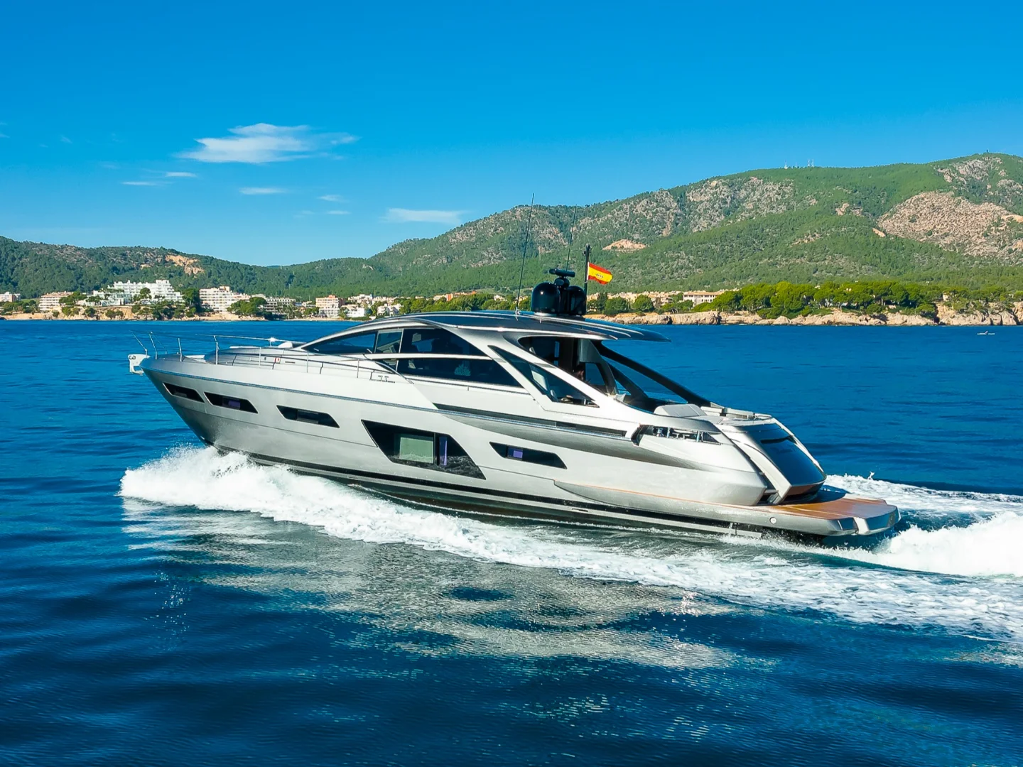MARLEENA | Pershing 7X - Photo 3
