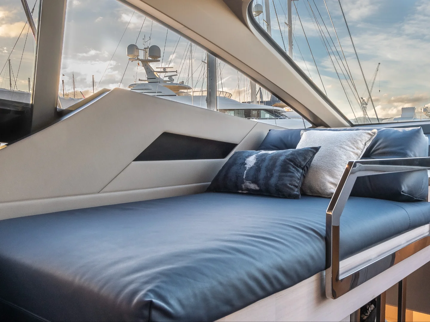 MARLEENA | Pershing 7X - Photo 78