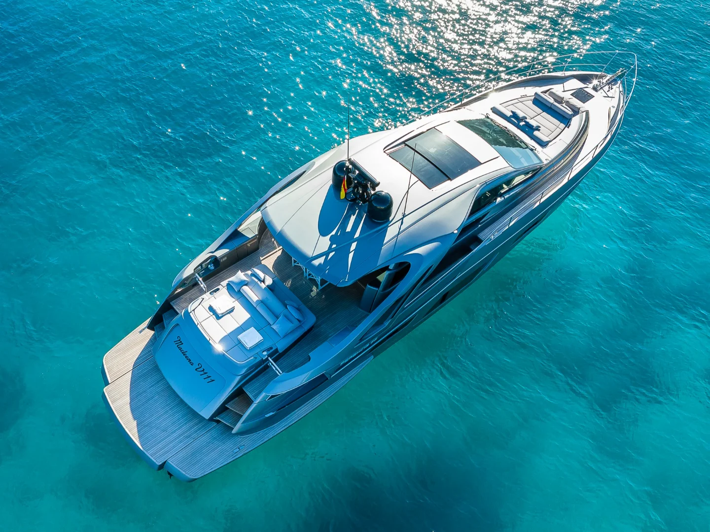 MARLEENA | Pershing 7X - Photo 31