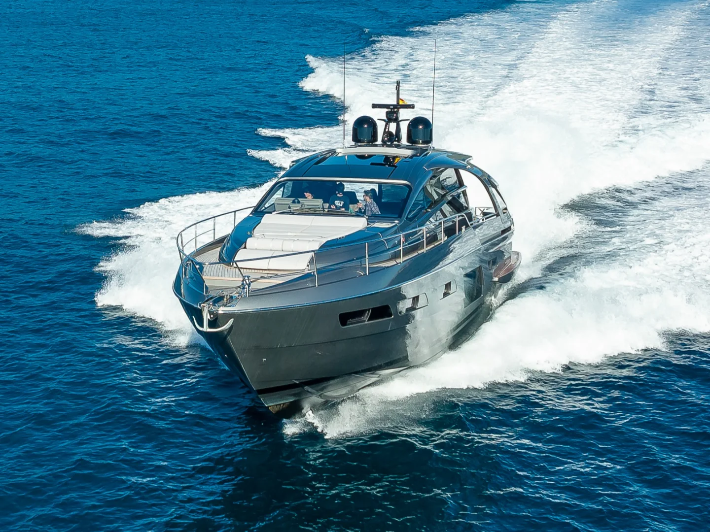 MARLEENA | Pershing 7X - Photo 17