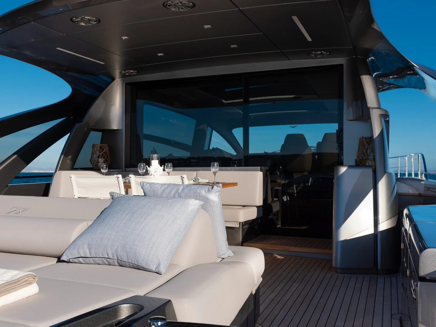 MARLEENA | Pershing 7X - Photo 53