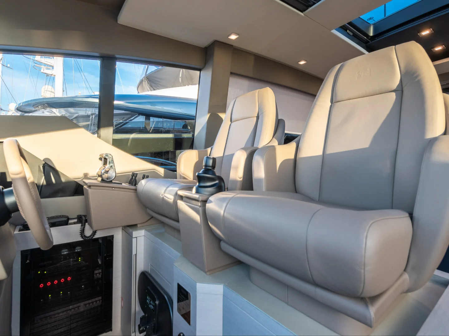 MARLEENA | Pershing 7X - Photo 80