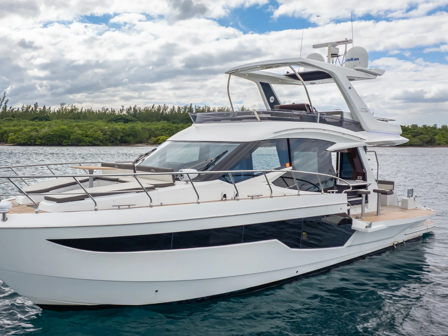 INFINITY | Galeon 500 Fly - Photo 5