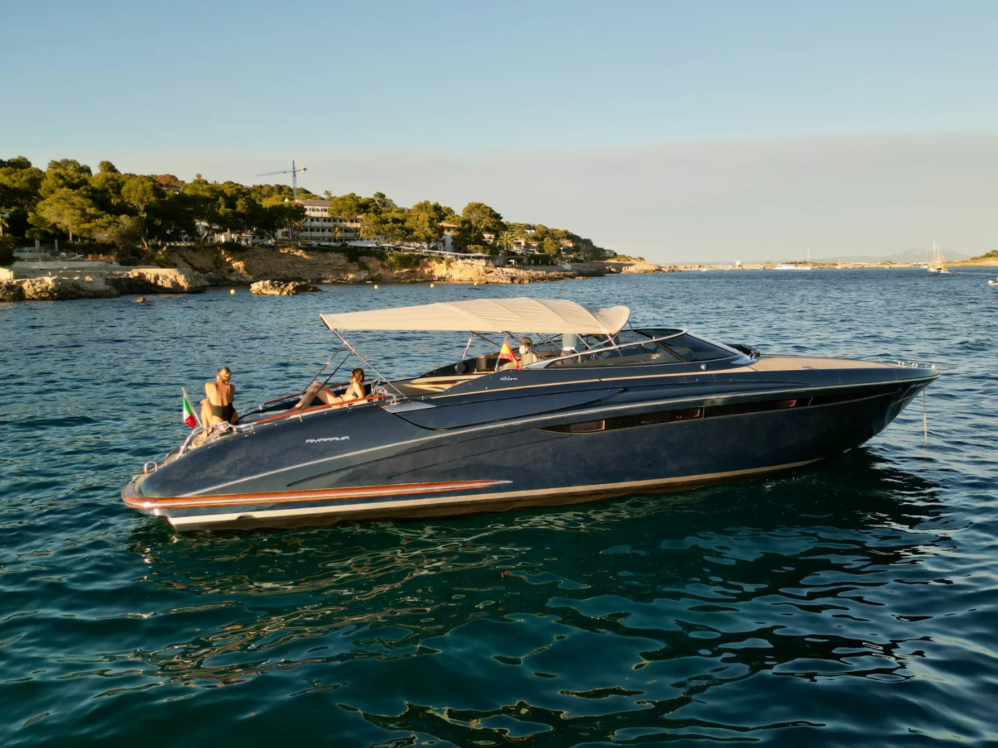 JAD & JULIA | Riva 44 Rivarama - Photo 16