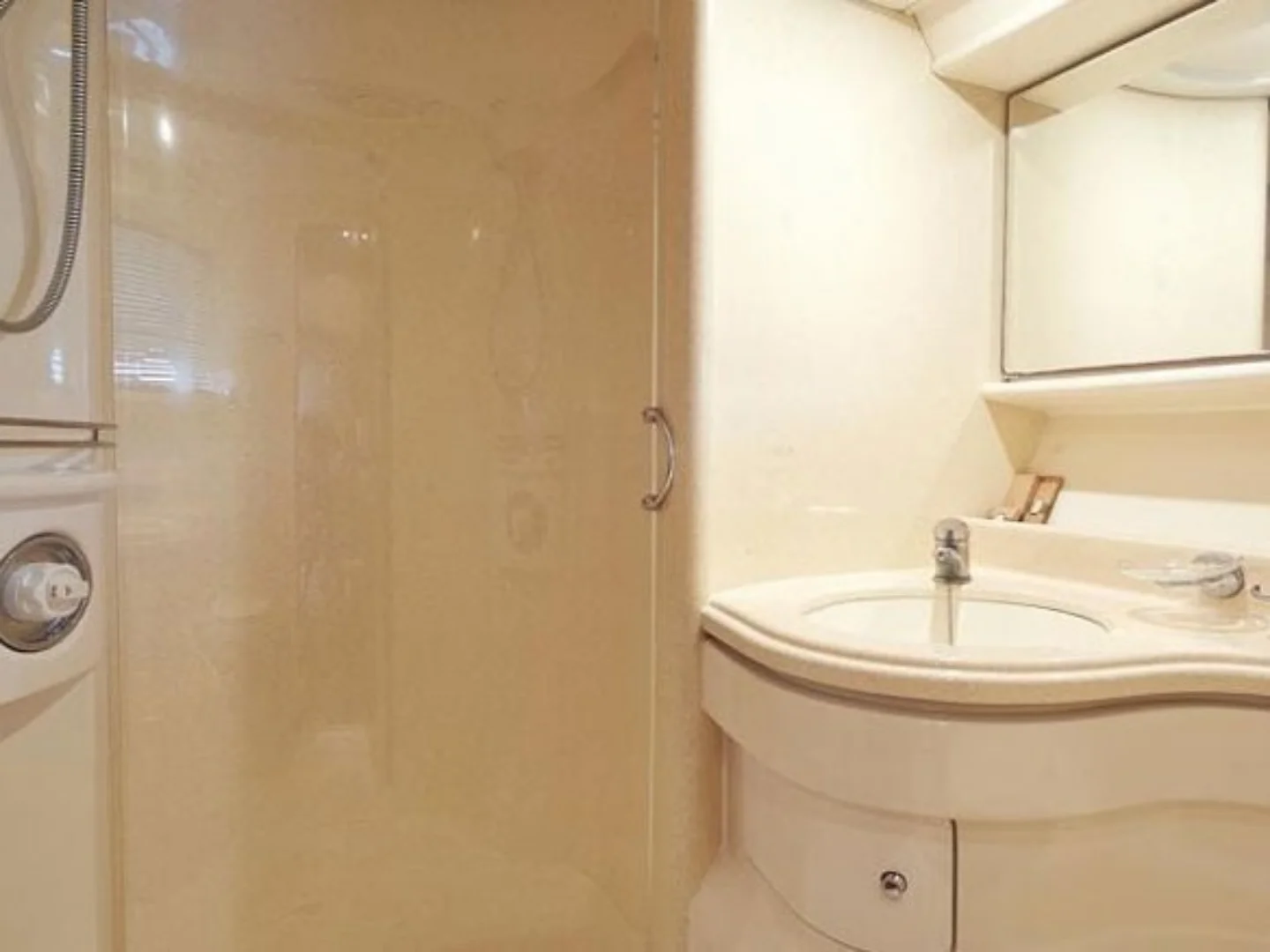 Azimut 46 Fly - Photo 13