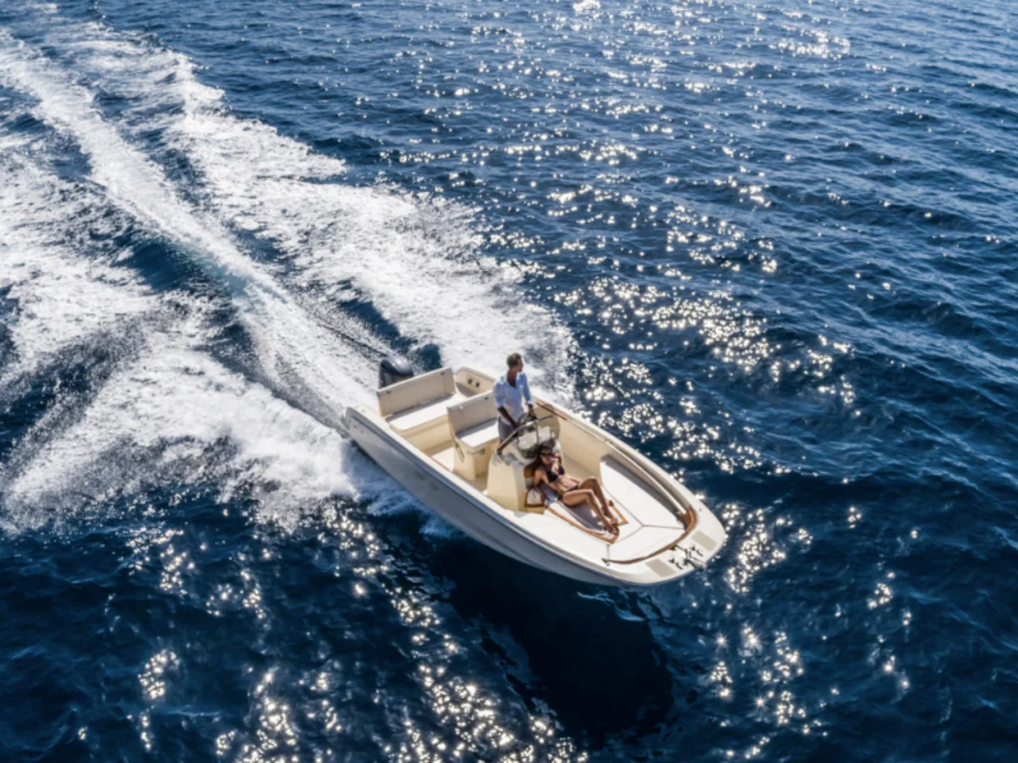 Invictus 190 l Great boat rental In Port Adriano - Photo 2