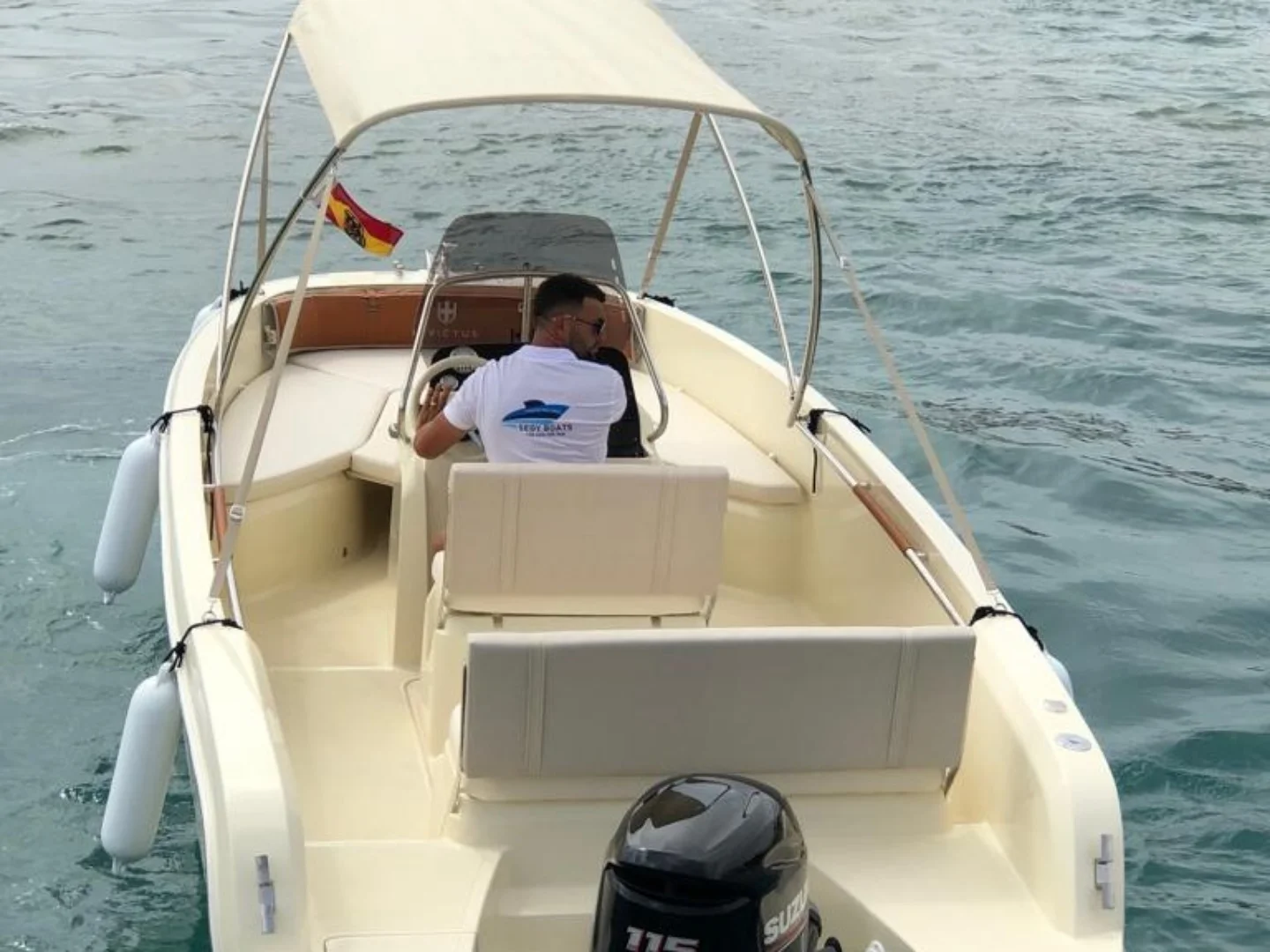 Invictus 190 l Great boat rental In Port Adriano - Photo 6