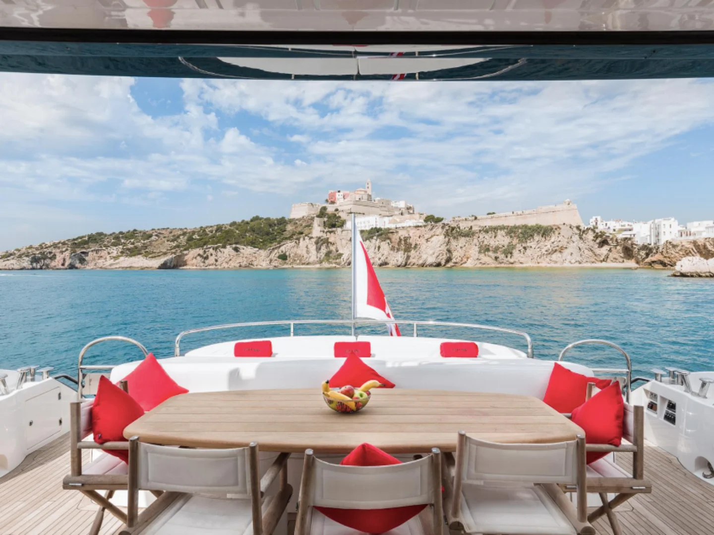PALUMBA | Sunseeker Predator 84 - Photo 11