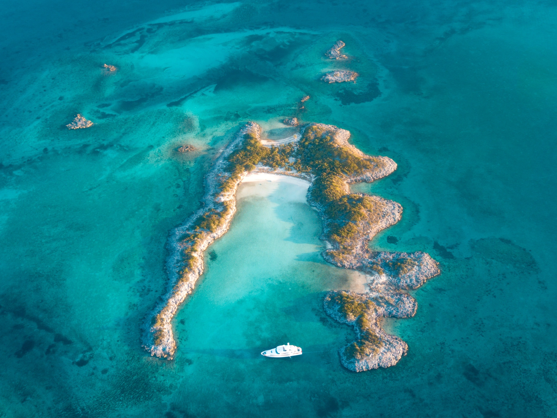 The Bahamas yacht charter destination