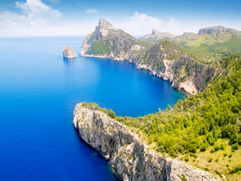 5-Day Mallorca Escape: Discover the best of the island on a luxury yacht charter