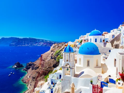 Explore the Cyclades from Athens to Athens