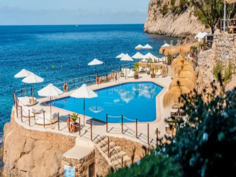 Mallorca Day Charter: Gran Folies Beach Club & Cala Comtesa