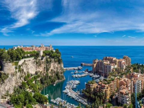 Côte d'Azur embarking in Monaco