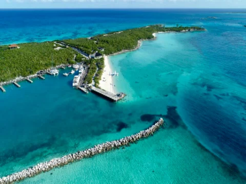 Highbourne Cay – Pristine Beaches and Snorkeling